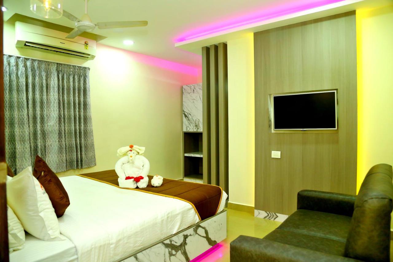 Hotel Kek Grand Park Chennai Zewnętrze zdjęcie