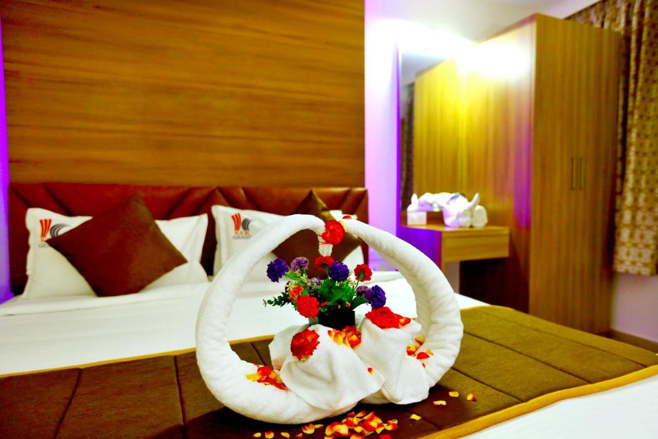 Hotel Kek Grand Park Chennai Zewnętrze zdjęcie