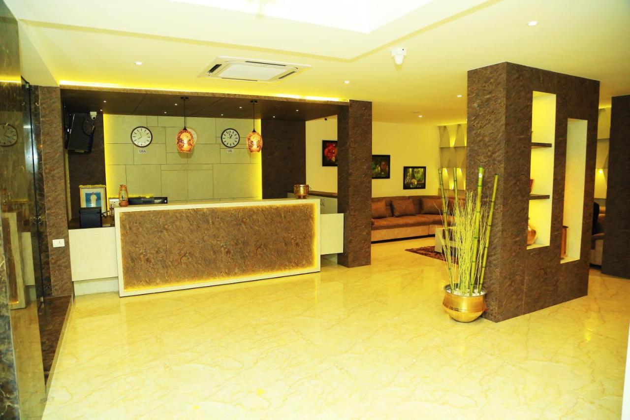 Hotel Kek Grand Park Chennai Zewnętrze zdjęcie