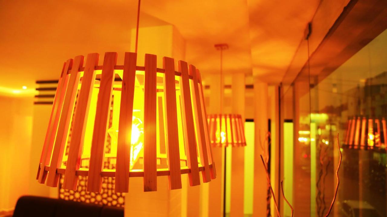 Hotel Kek Grand Park Chennai Zewnętrze zdjęcie