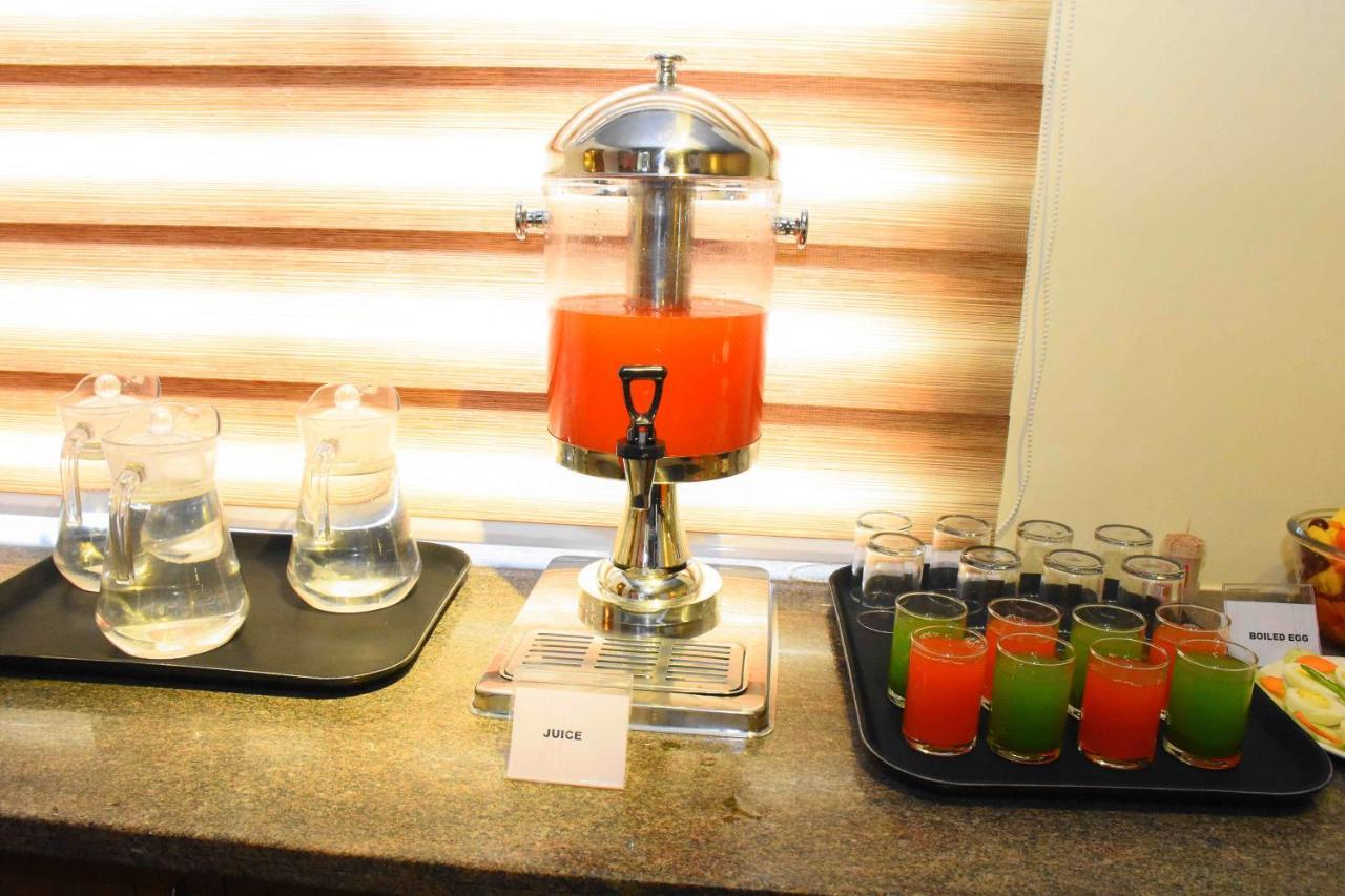 Hotel Kek Grand Park Chennai Zewnętrze zdjęcie