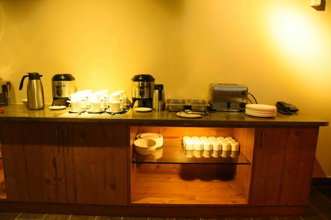 Hotel Kek Grand Park Chennai Zewnętrze zdjęcie